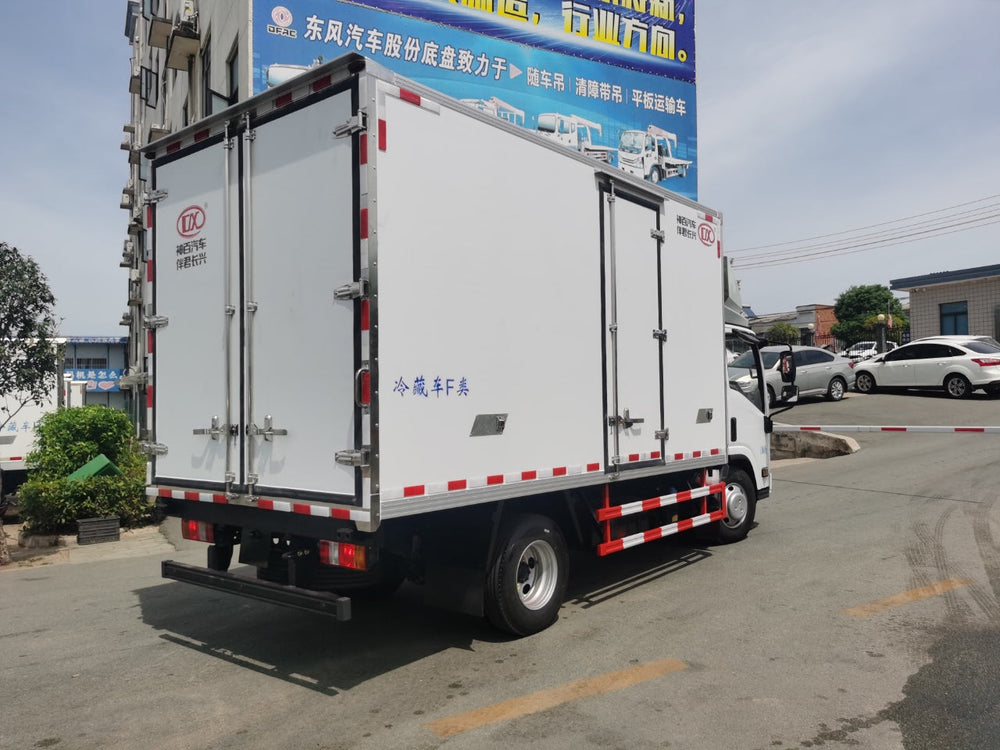 Изотермический фургон ISUZU EC7