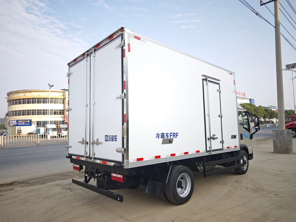Рефрижераторный грузовик FAW 12T