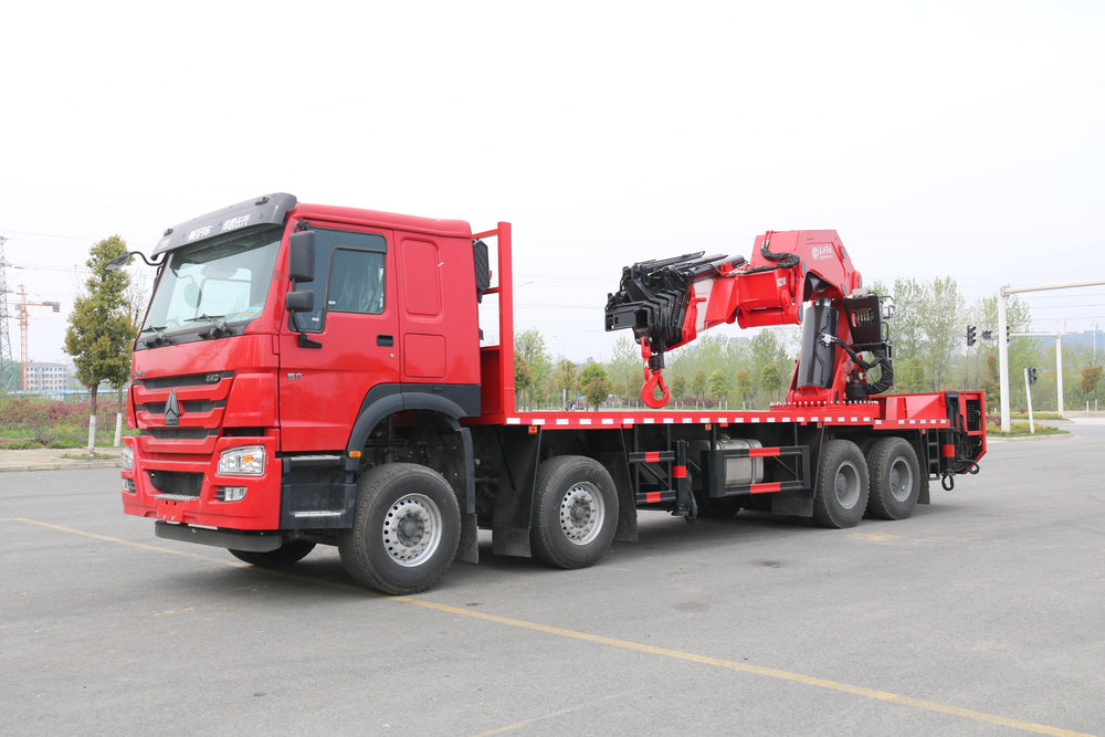 Кран-манипулятор HOWO 440 л.с.