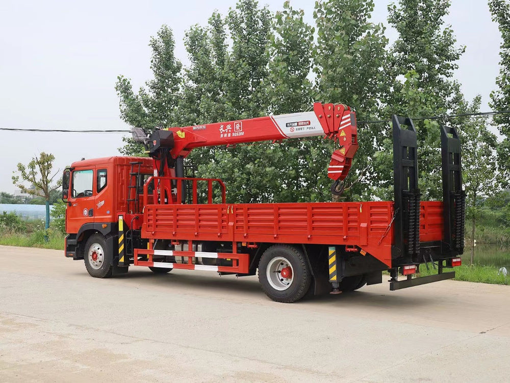Кран-манипулятор DongFeng E6 200 л.с. с шарнирно-сочлененной стрелой