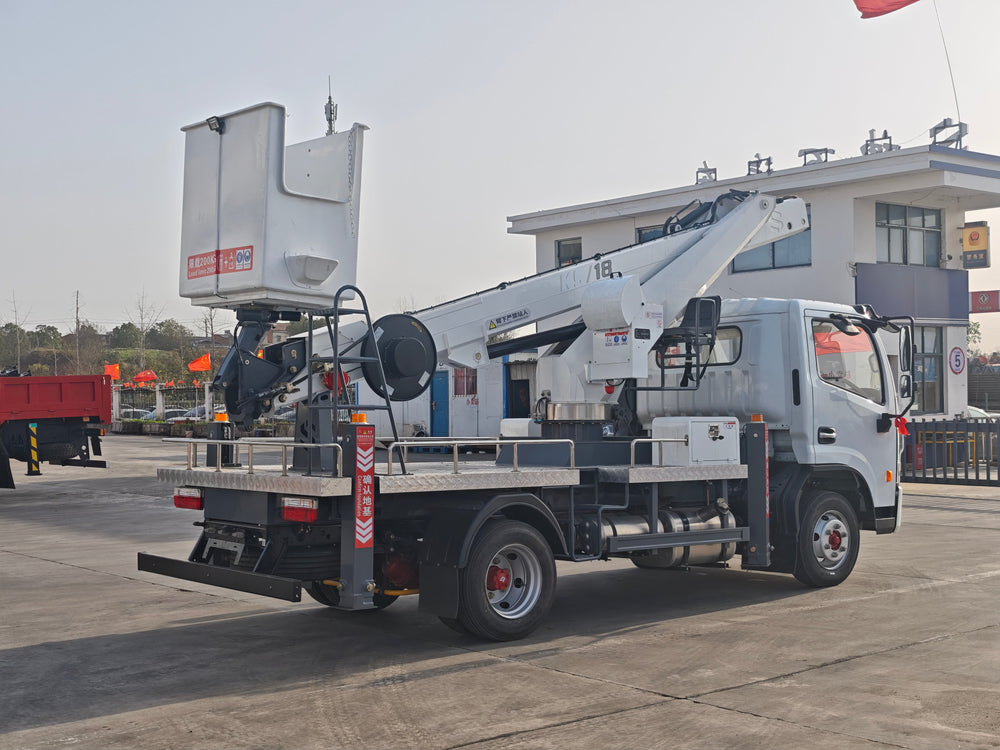 Customized 20-24m Aerial Work Platform Truck