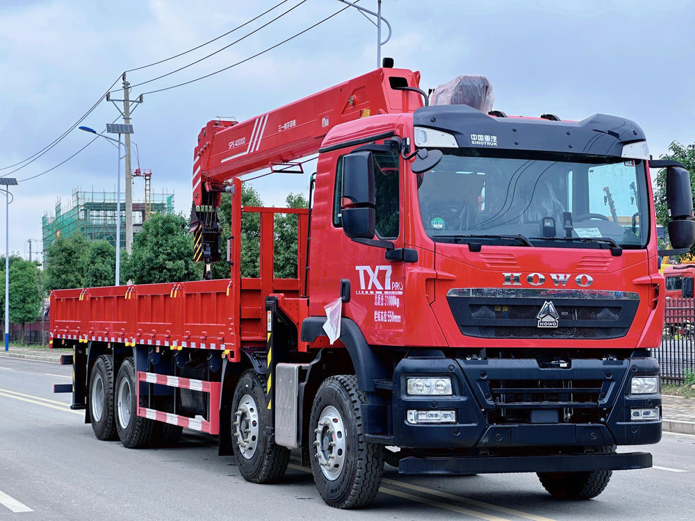 Автокран HOWO 8×4 16Т PAlfiner с телескопической стрелой