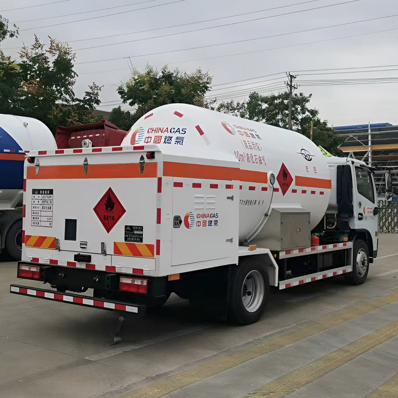 Dongfeng 4X2 10000 л LPG Автоцистерна