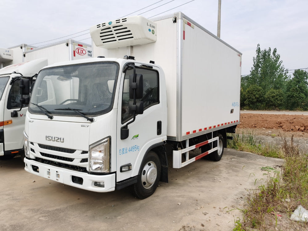 Изотермический фургон ISUZU EC7