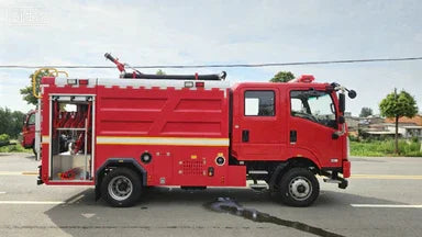 Пожарная автоцистерна 4х4, объем цистерны 5 м³