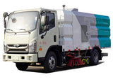 Дорожно-уборочная машина Fukuda 4X2, водяной бак 3 куб.м, мусорный бак 3 куб.м.