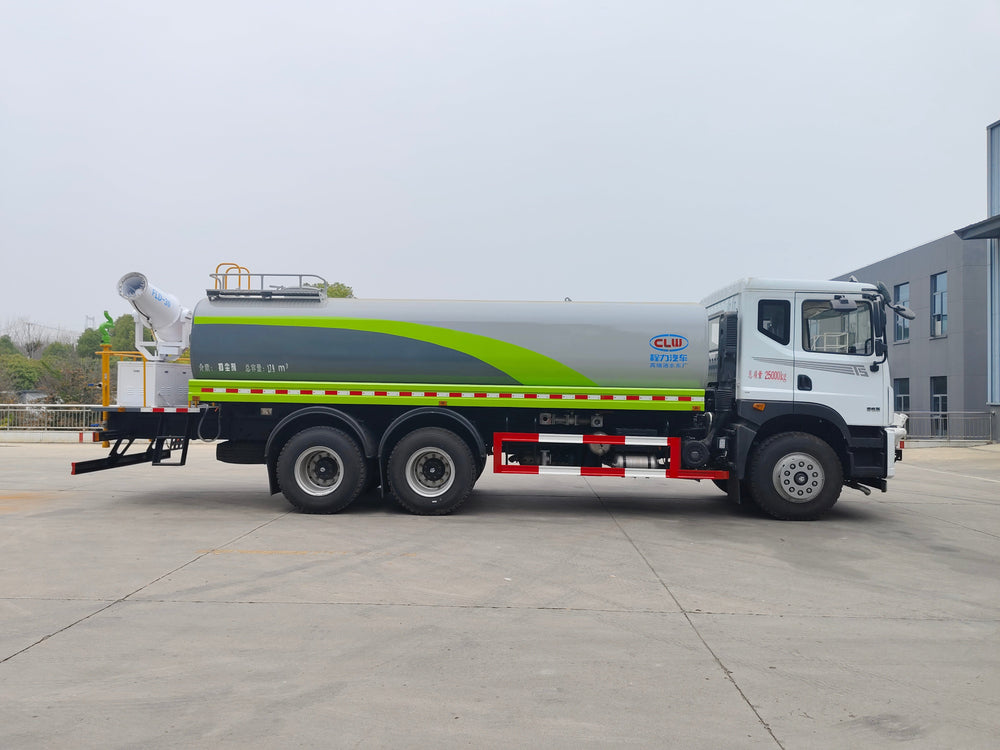 Многофункциональная пылеподавляющая машина DongFeng 22м³