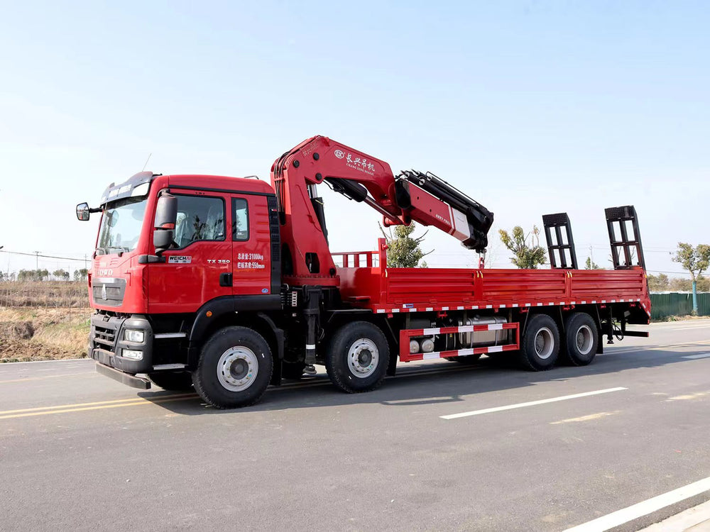 Автокран HOWO 8×4 25Т с шарнирно-сочлененной стрелой