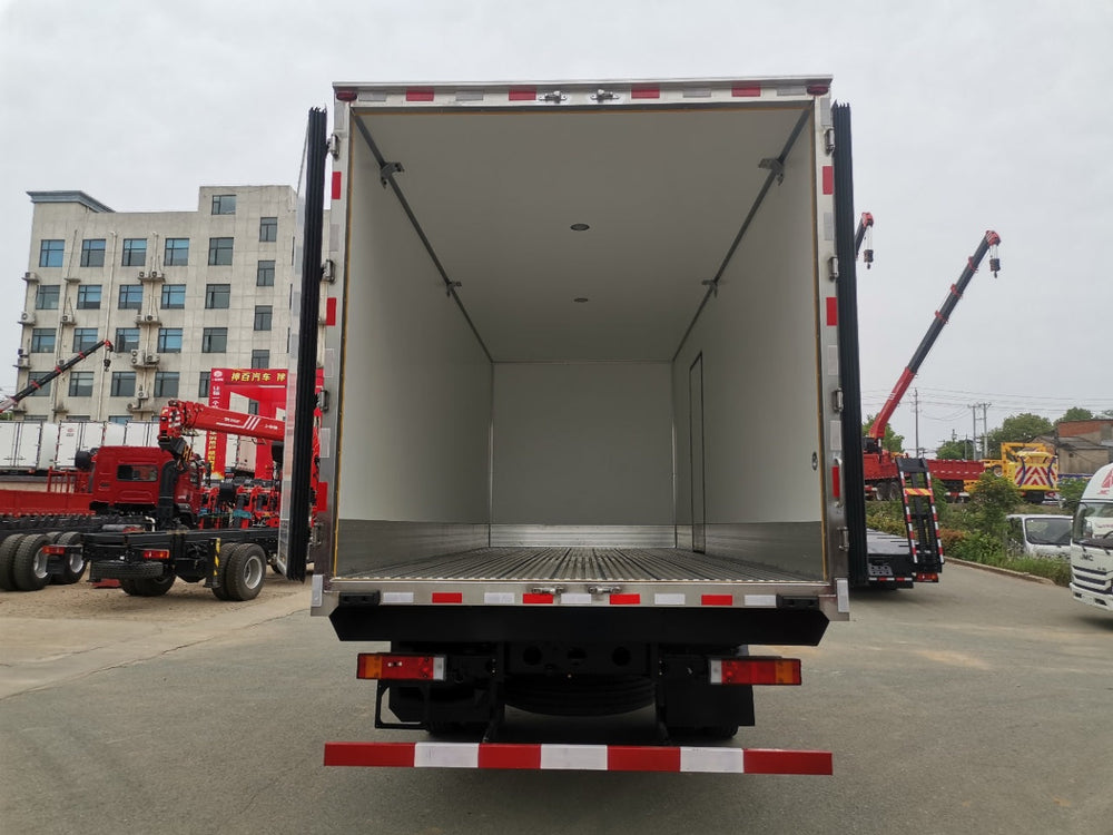 Рефрижератор DongFeng 290 л.с.