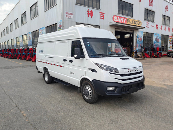 IVECO Рефрижераторный фургон с высокой крышей и удлиненной базой (новая модель)