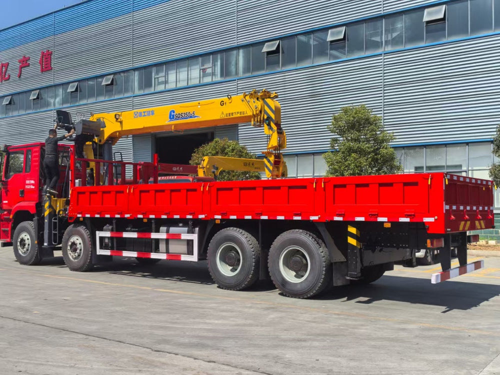 Автокран SHACMAN 8×4 с телескопической стрелой