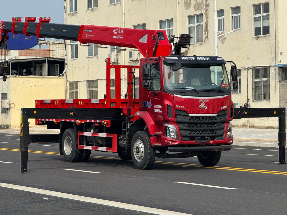 Автокран DongFeng 245 л.с. с телескопической стрелой