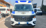 Машина скорой помощи Ford V363 со средней колесной базой, средней высотой крыши и монитором