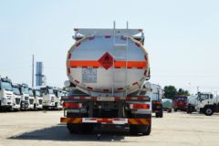 SINOTRUK HOWO TX7 350 л.с. 8×4 Автоцистерна для легковоспламеняющихся жидкостей
