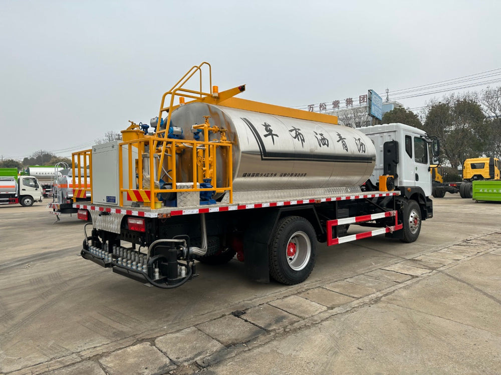 Асфальтораспределитель DongFeng, 9,5 м³, 195 л.с.