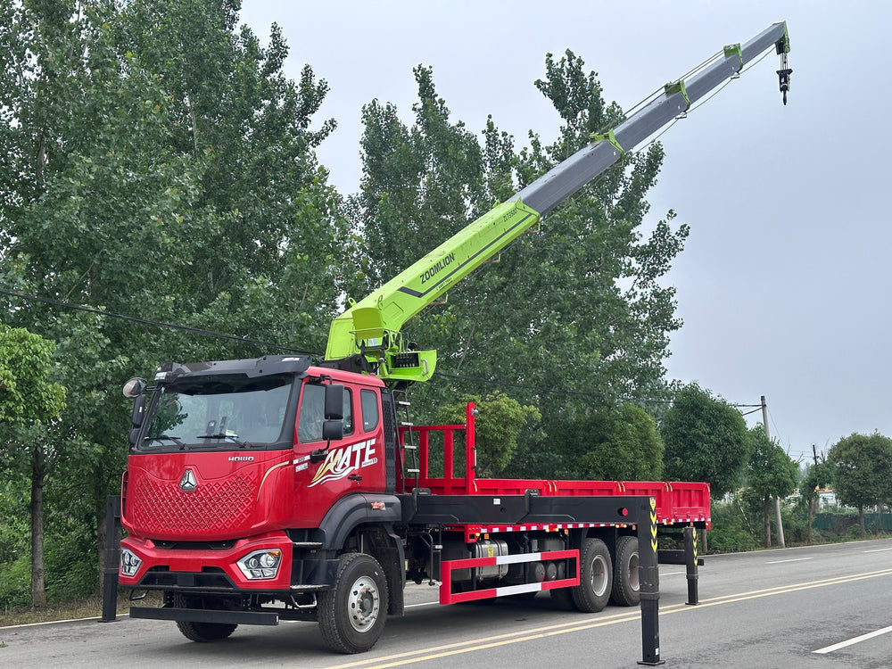 HOWO 6×4 ZOOMLION14T Кран с телескопической стрелой