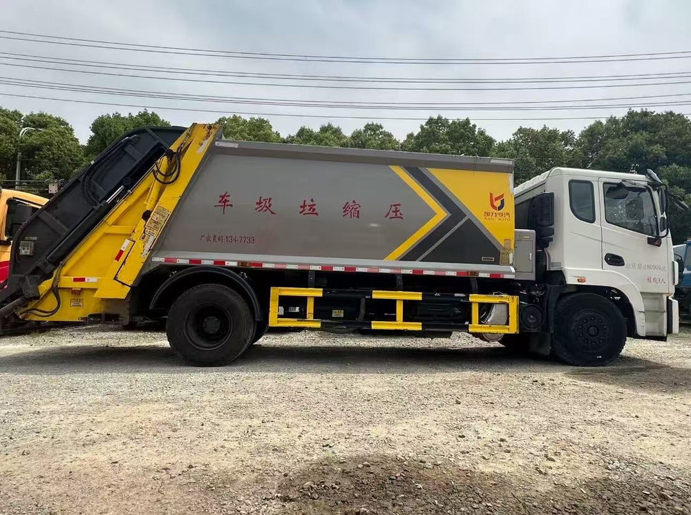 Мусоровоз DongFeng 6×4 с прессованием объемом 22 м³